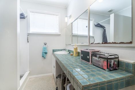 Photo of property in 20 Macaulay Street, Johnsonville, Wellington, 6037