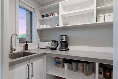 Photo of property in 27 Mortlake Heights, Pyes Pa, Tauranga, 3112