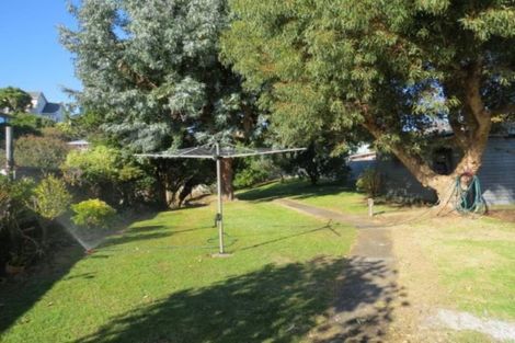 Photo of property in 35 Breakwater Road, Moturoa, New Plymouth, 4310