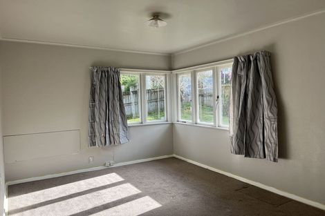 Photo of property in 2/5 Forrest Road, Milford, Auckland, 0620