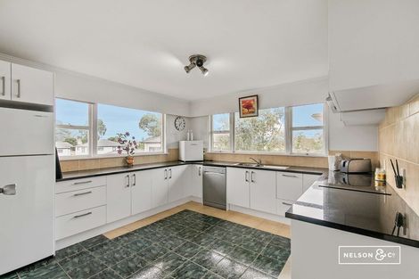 Photo of property in 24 Estuary Road, Weymouth, Auckland, 2103