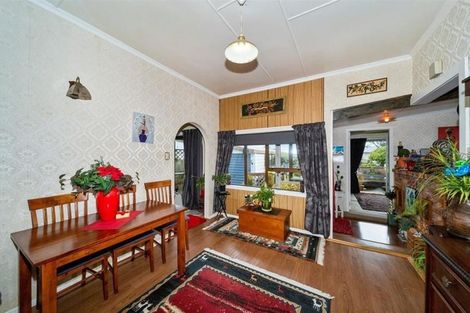 Photo of property in 288 South Road, Hawera, 4610