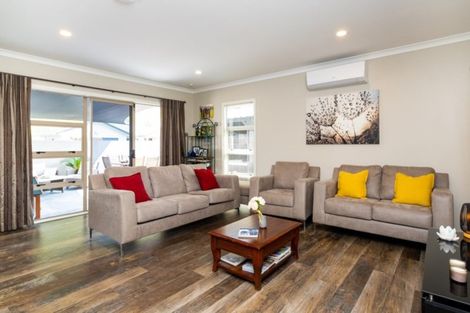 Photo of property in 3 Pinotage Drive, Greenmeadows, Napier, 4112