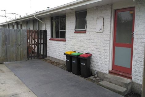 Photo of property in 2/26a Colligan Street, Upper Riccarton, Christchurch, 8041