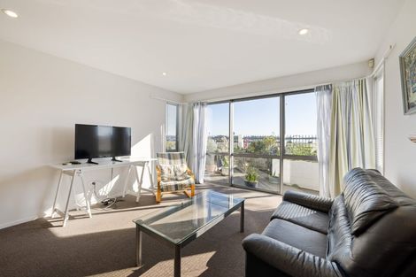 Photo of property in 6 Mccormacks Bay Road, Mount Pleasant, Christchurch, 8081