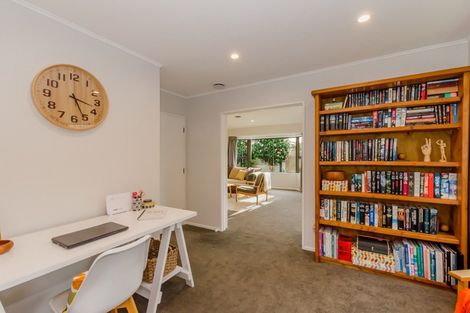 Photo of property in 7b Awanui Drive, Waikanae, 5036