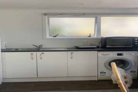 Photo of property in 22a Heath Street, St Andrews, Hamilton, 3200