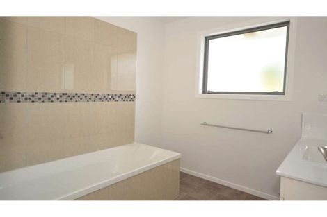 Photo of property in 4 Rarere Terrace, Kerikeri, 0230