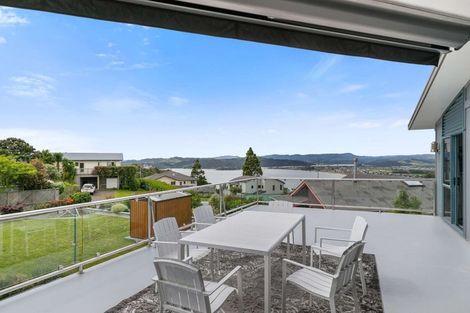 Photo of property in 103 Centennial Drive, Whitianga, 3510