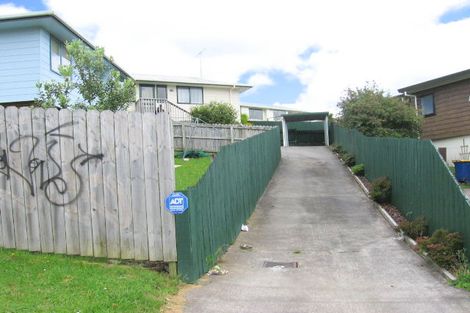 Photo of property in 2/29 Maywood Crescent, Glen Eden, Auckland, 0602