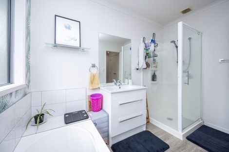 Photo of property in 22 Carey Street, Kihikihi, Te Awamutu, 3800