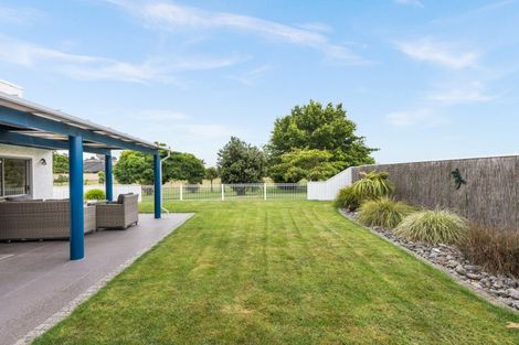 Photo of property in 16 Jacaranda Place, Greenmeadows, Napier, 4112