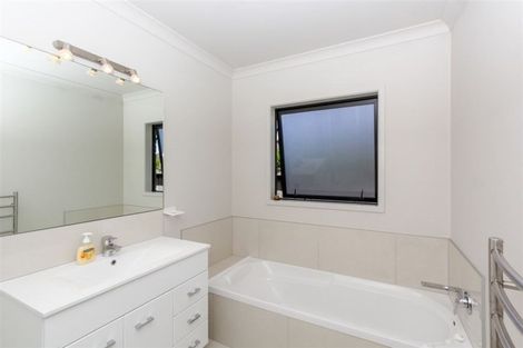 Photo of property in 24 Coby Sydney Drive, Bell Block, New Plymouth, 4312