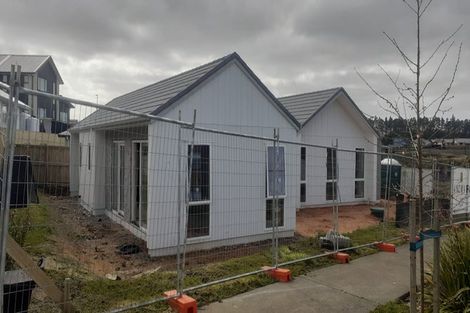 Photo of property in 20 Arohaina Avenue, Karaka, 2124