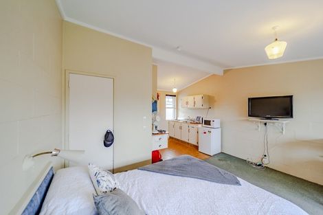 Photo of property in Marewa Lodge Apartments, 4/44 Taradale Road, Marewa, Napier, 4110