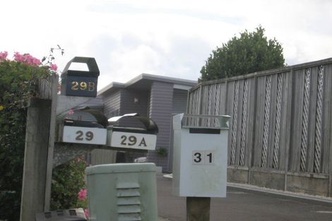 Photo of property in 31 Landsdowne Terrace, Karori, Wellington, 6012