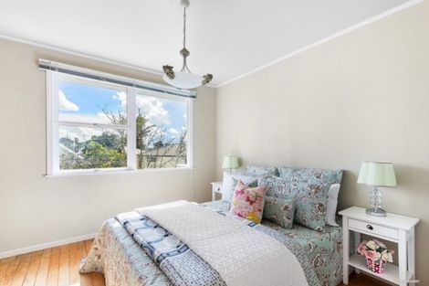 Photo of property in 1/666 East Coast Road, Pinehill, Auckland, 0630