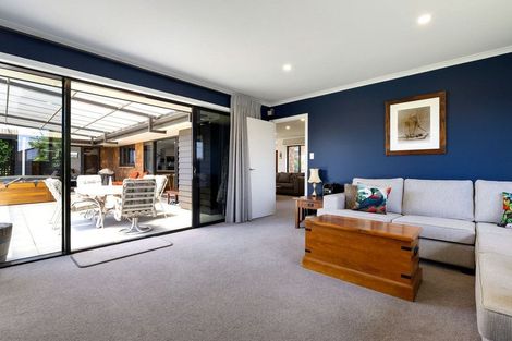 Photo of property in 18 Watkins Road, Cambridge, 3434