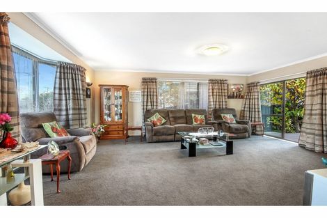 Photo of property in 11 Quebec Place, Wainoni, Christchurch, 8061