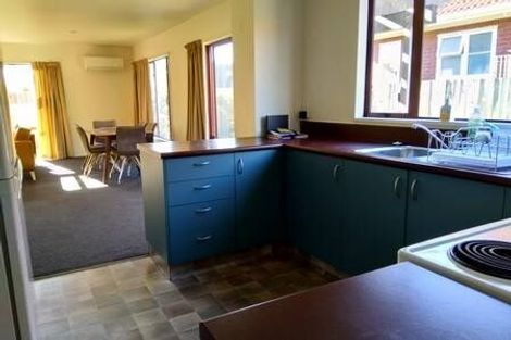 Photo of property in 15a Paeroa Street, Riccarton, Christchurch, 8041