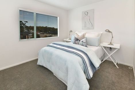 Photo of property in 2/77 Marlborough Avenue, Glenfield, Auckland, 0629