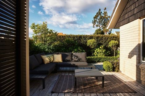 Photo of property in 16 Fifth Avenue, Avenues, Whangarei, 0110