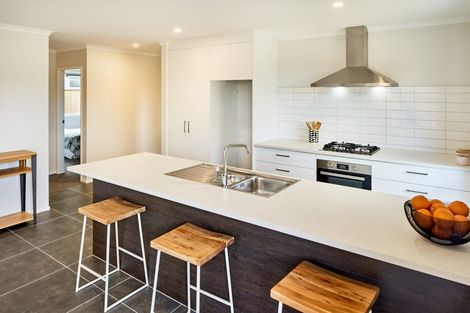 Photo of property in 137 Silverstream Road, Crofton Downs, Wellington, 6035