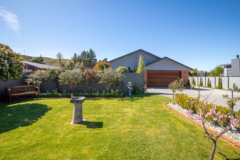 Photo of property in 23 Albert Drive, Clyde, 9330