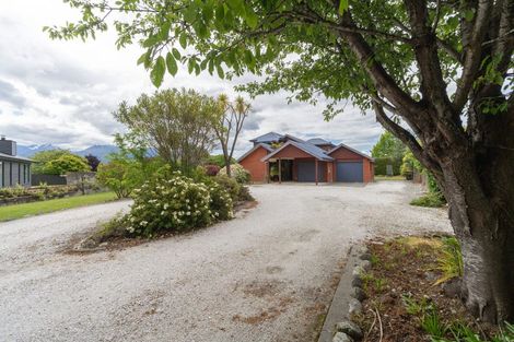 Photo of property in 13 Worsley Street, Te Anau, 9600