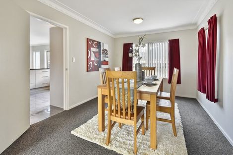 Photo of property in 193 Carnoustie Drive, Wattle Downs, Auckland, 2103