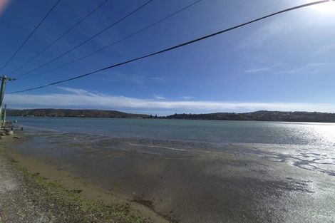 Photo of property in 37 Seaview Road, Paremata, Porirua, 5024