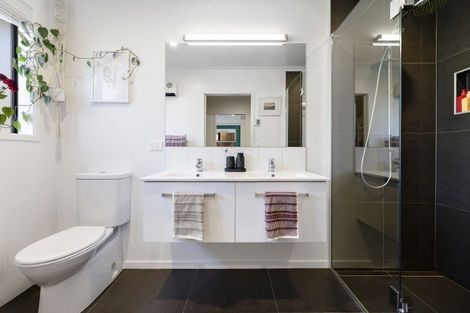 Photo of property in 26 Violet Way, Lower Shotover, Queenstown, 9304