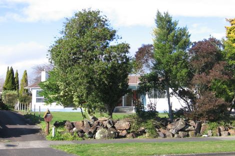 Photo of property in 20 Edwards Place, Terrace End, Palmerston North, 4410