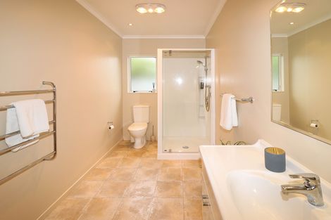 Photo of property in 28 Deller Drive, Carterton, 5713