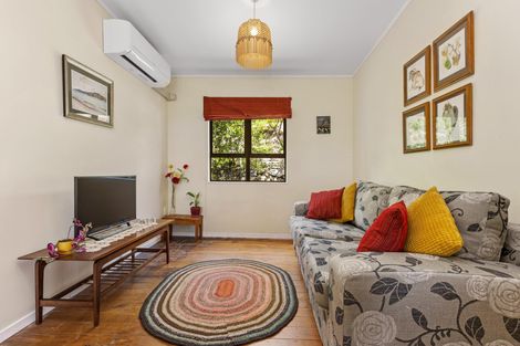 Photo of property in 8 Main Road, Raglan, 3225