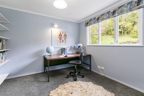 Photo of property in 88 Norton Park Grove, Waterloo, Lower Hutt, 5011