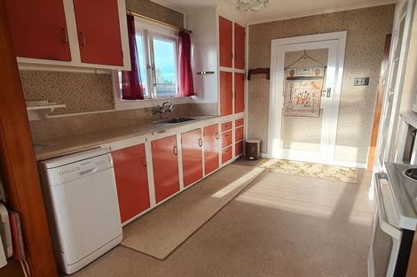 Photo of property in 15 Michael Street, Waimate, 7924