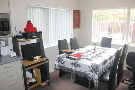 Photo of property in 3/331 Massey Road, Mangere East, Auckland, 2024