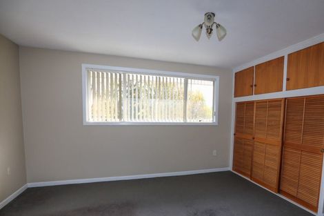 Photo of property in 2/21 Parkstone Avenue, Ilam, Christchurch, 8041