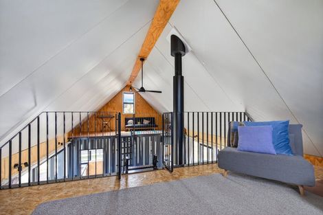 Photo of property in 1535a Teviot Road, Millers Flat, Roxburgh, 9572