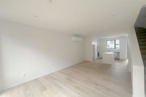 Photo of property in 10 Houhere Street, Paraparaumu, 5032