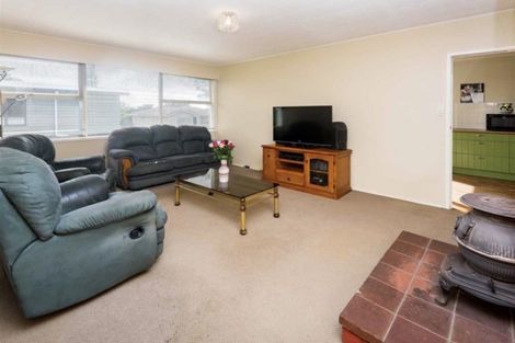 Photo of property in 8 Yeoman Place, Howick, Auckland, 2014