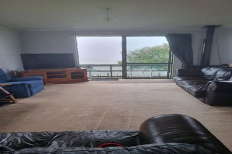 Photo of property in 81 Longs Road, Hikurangi, 0181