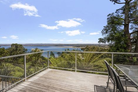 Photo of property in 21 Teal Crescent, Beach Haven, Auckland, 0626