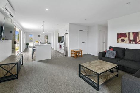 Photo of property in 120 The Boulevard, Papamoa Beach, Papamoa, 3118