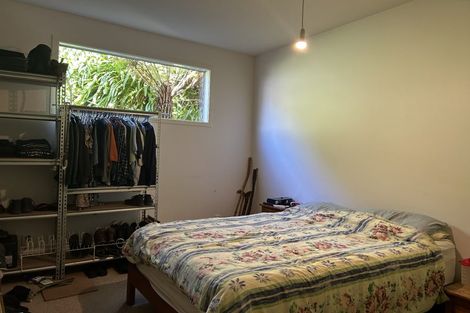 Photo of property in 21 Jackson Street, Island Bay, Wellington, 6023
