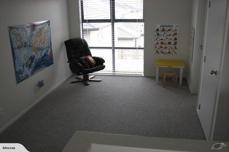 Photo of property in 17 Styak Street, Stonefields, Auckland, 1072