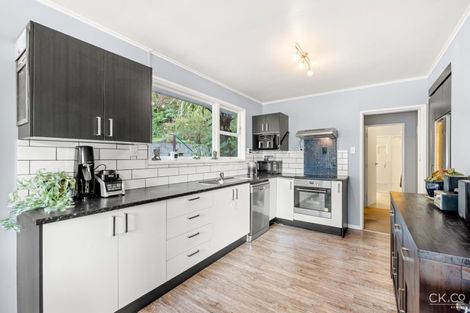 Photo of property in 41 Logie Street, Stokes Valley, Lower Hutt, 5019