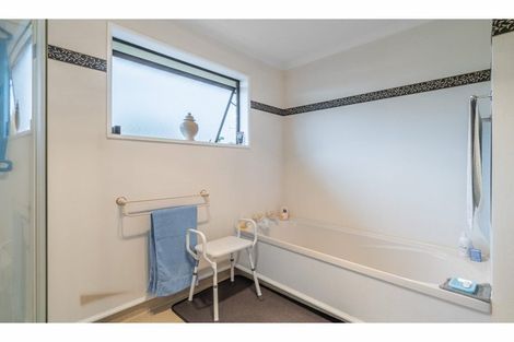 Photo of property in 354 Tay Street, Turnbull Thomson Park, Invercargill, 9810