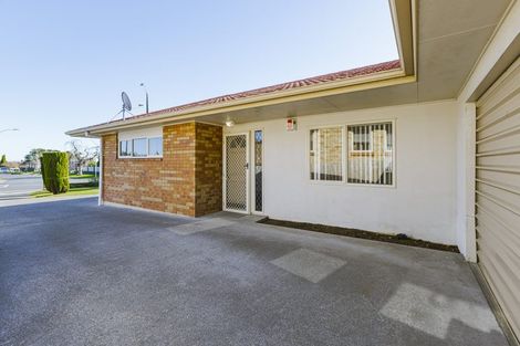 Photo of property in 118 Great South Road, Manurewa, Auckland, 2102
